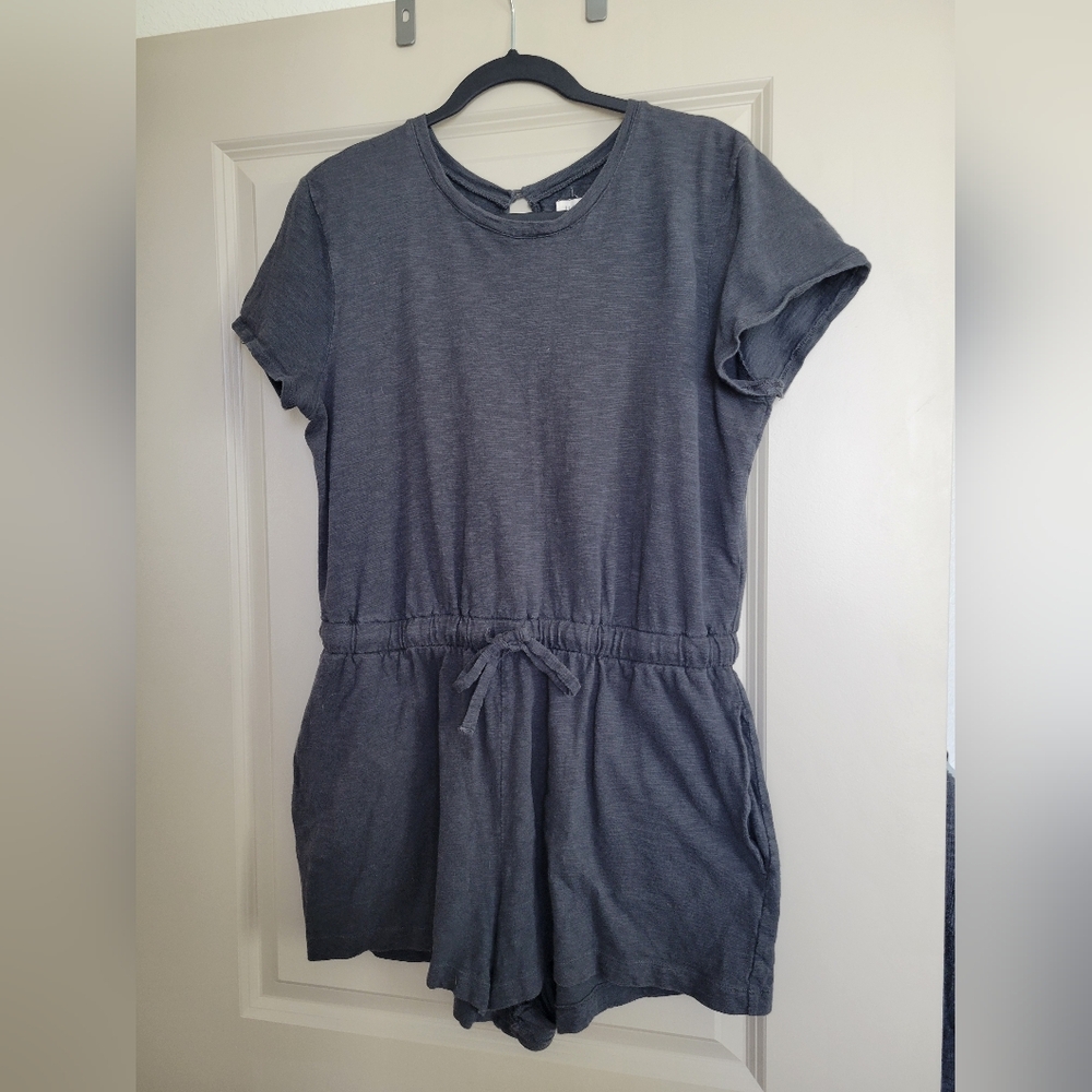 UpWest Gray Short Sleeve T-shirt Romper